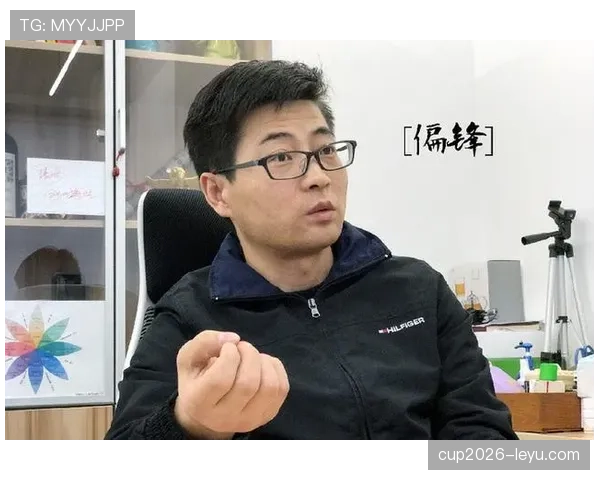 从记者到垂直领域创作者：90后张伟的转型之路，给你哪些启示？